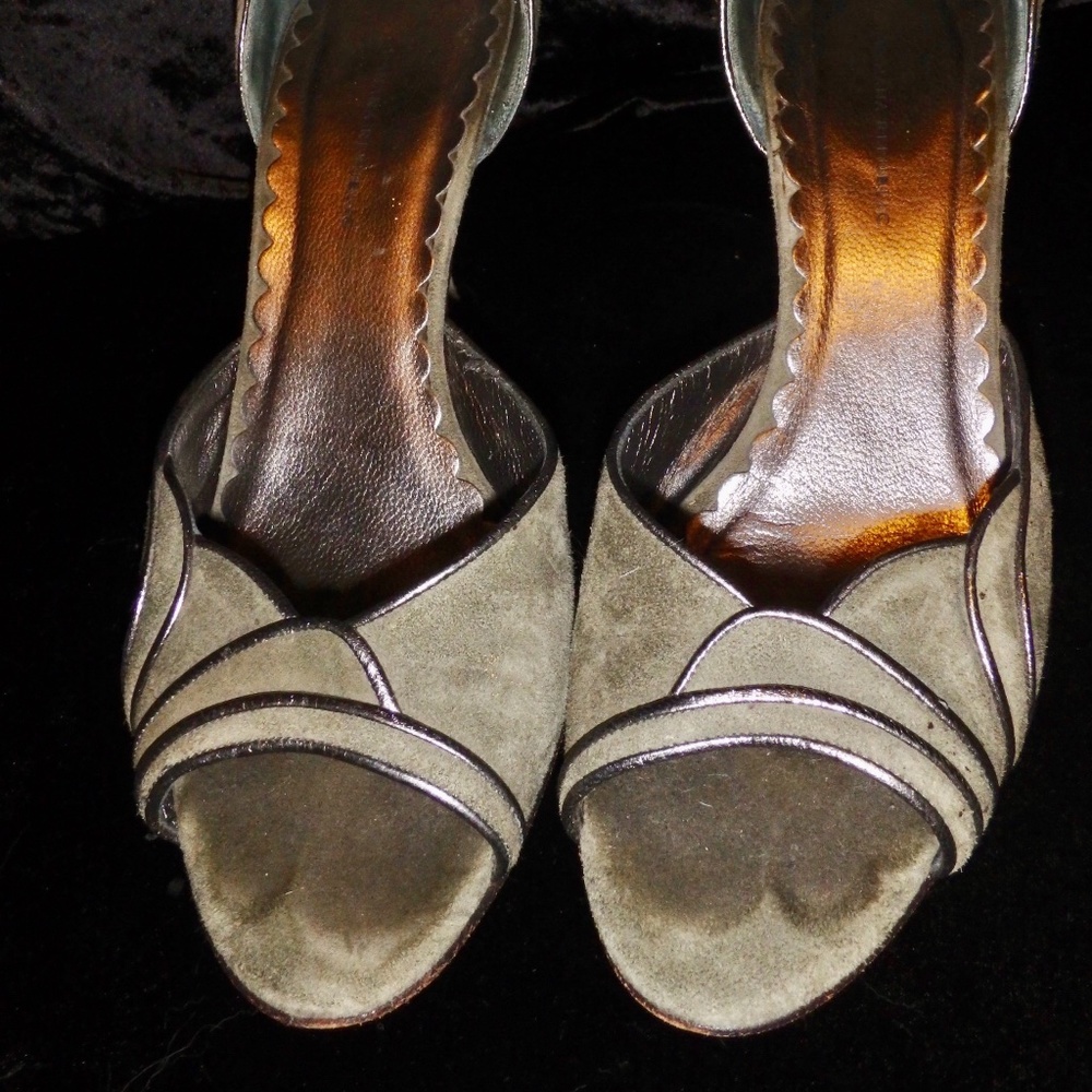 Banana Republic Green Suede Heels